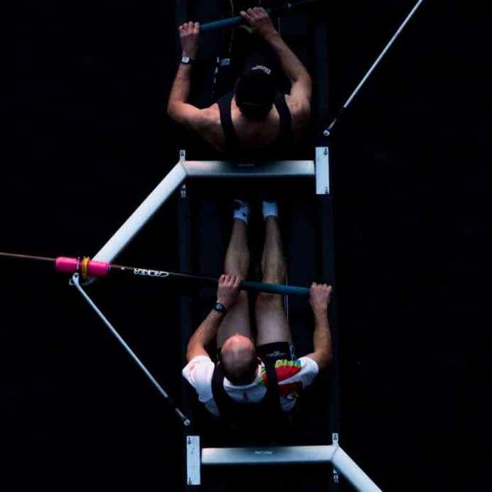 rowers working together